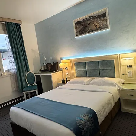 Hotel Grand Paris 2*