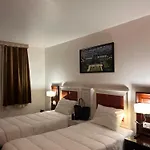 Grand Paris Hotell 2*