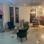 Grand Paris Hotell 2*