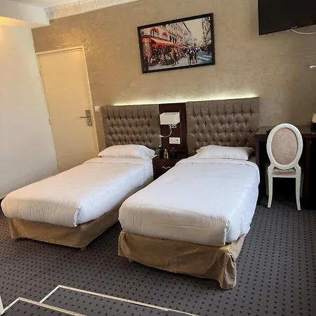 Grand Paris Hotel 2*